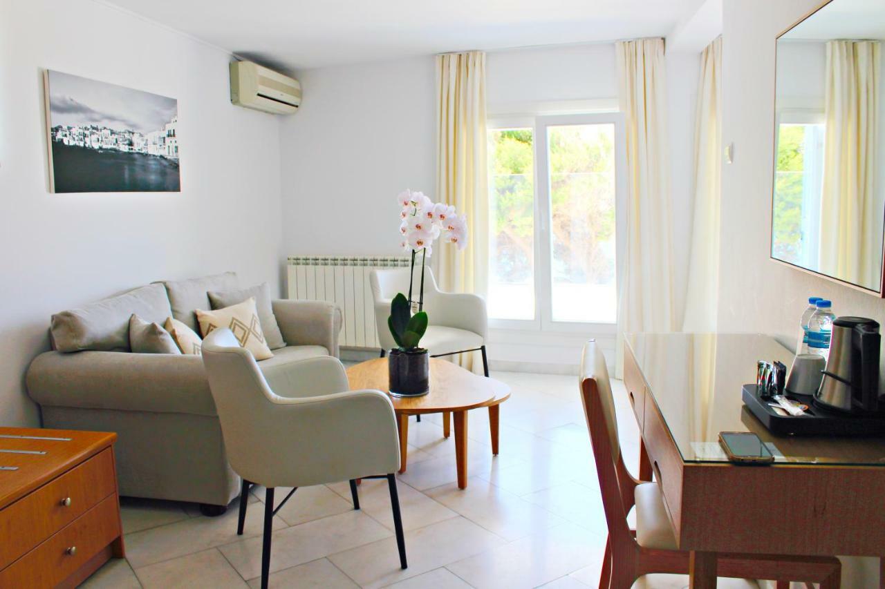 Hotel Adonis Mykonos Town Екстериор снимка
